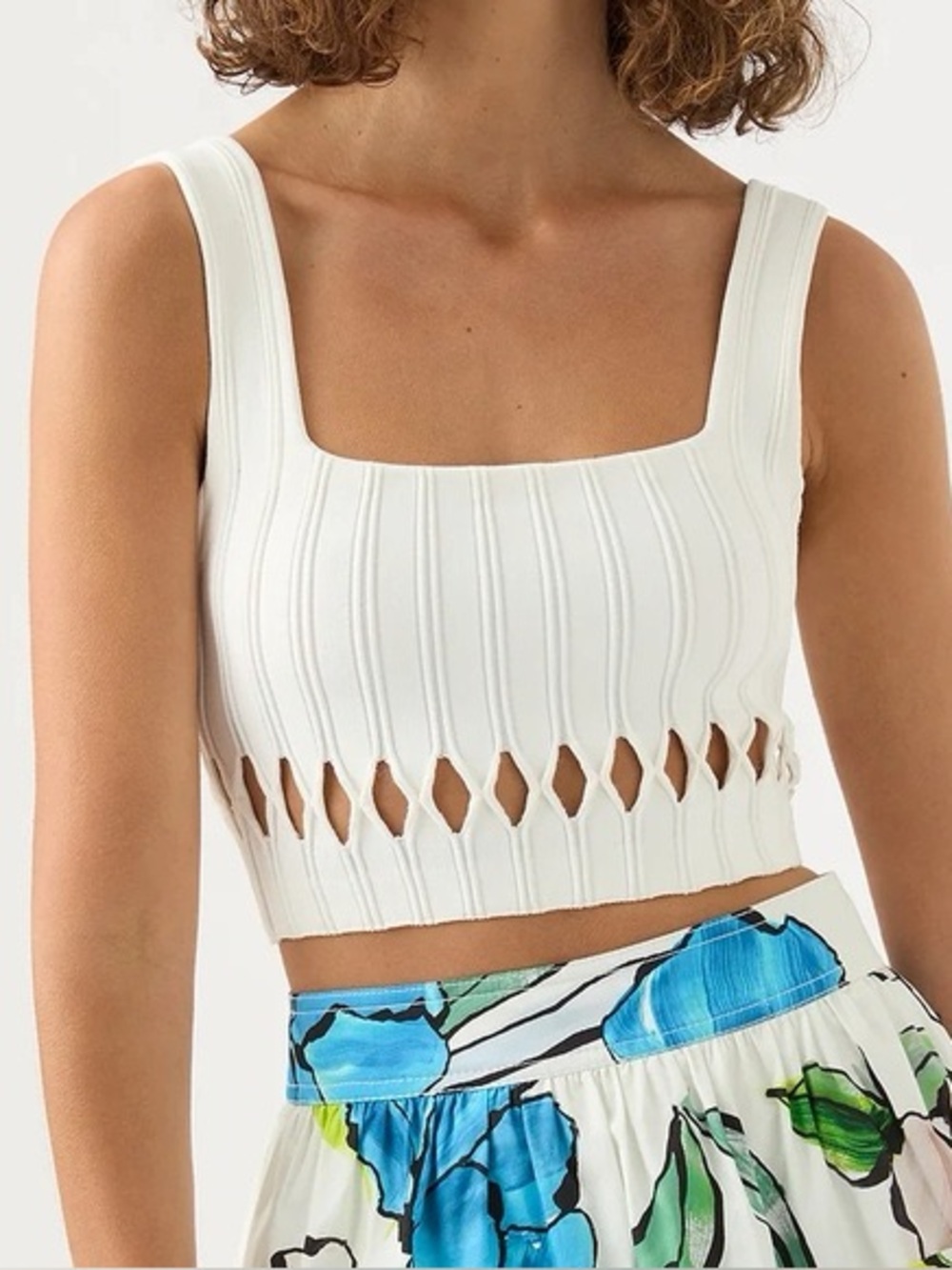 Aje Ney Diamond Cut Out Crop Top Ivory Knit Sz S $225